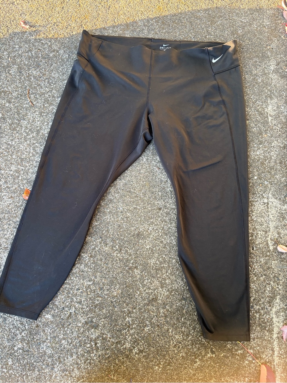 Nike Black Kids Performance Leggings with White Swoosh